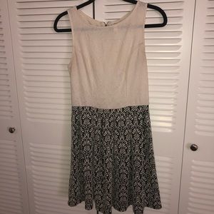 Super cute black and white dress